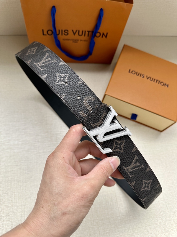 激安ルイヴィトンベルト正面デザイン